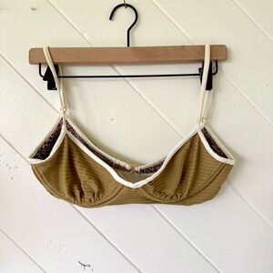 ACACIA Sadie Bikini Top in Palm